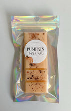 Load image into Gallery viewer, Pumpkin Caramel Wax Melts