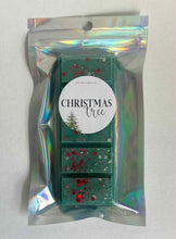 Load image into Gallery viewer, Christmas Tree Wax Melts