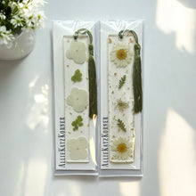 Load image into Gallery viewer, Floral Resin Bookmarks ~ Various Colors
