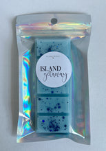 Load image into Gallery viewer, Island Getaway Wax Melts
