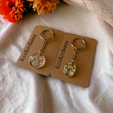 Load image into Gallery viewer, Floral Resin Keychains ~ Small Flowers
