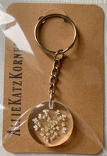 Load image into Gallery viewer, Floral Resin Keychains ~ Queen Anne&#39;s Lace
